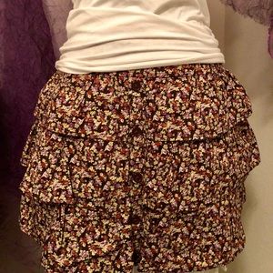 Body Central Ruffled Skirt